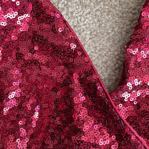 Sexy Tobi Red Valentine Date Dress with Sequins open back size SP - Picture 6 of 6